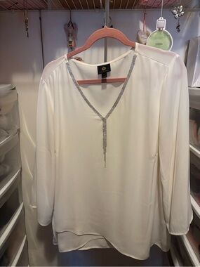 JM Collection Cream V-Neck Long Sleeve Blouse with Silver Rhinestone Trim